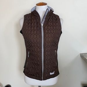 Marker Fleece Lined Quilted Vest multi-media,women’s medium full zip, 2 zip pocs